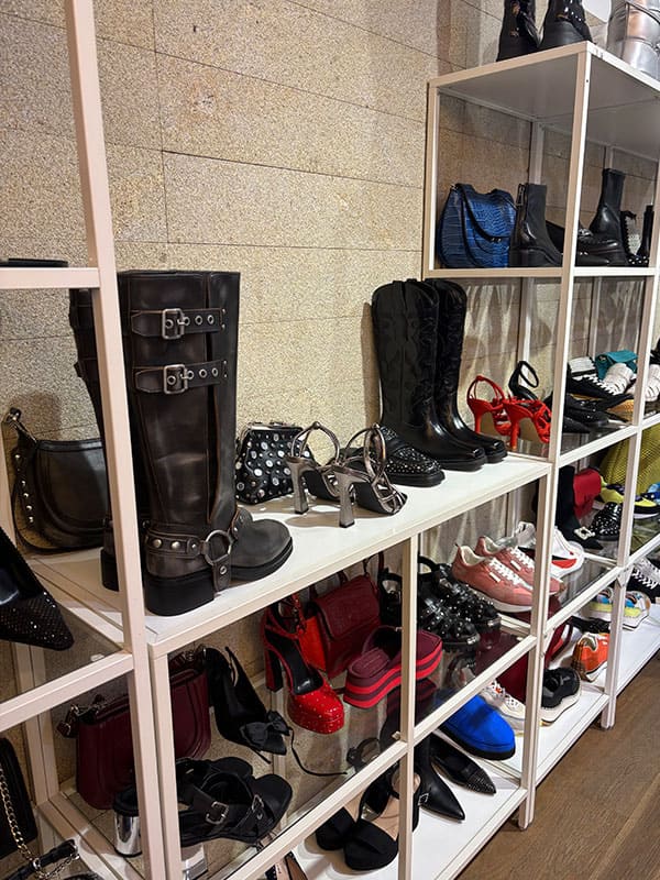 Elegant supreme zapatos. Elegant supreme zapatos.